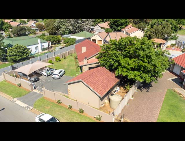3 BEDROOM HOUSE FOR SALE IN HEIDELBERG INDUSTRIAL